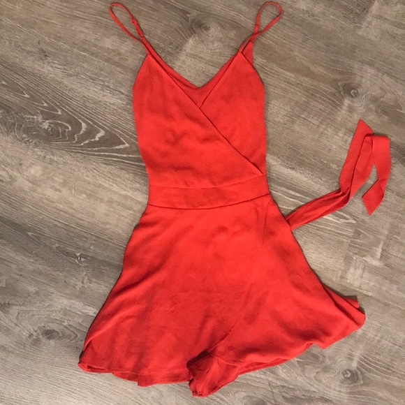 Express hot pink romper size 0 - Picture 2 of 6